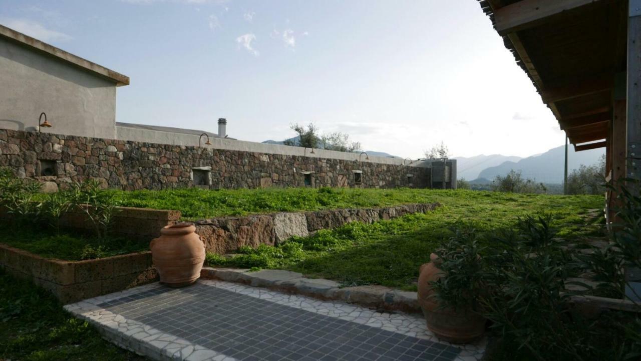 Naramanue Villa Dorgali Ngoại thất bức ảnh